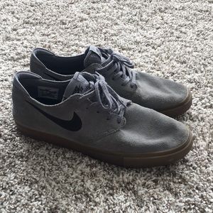 Nike Gray Sneakers with Black Swoosh